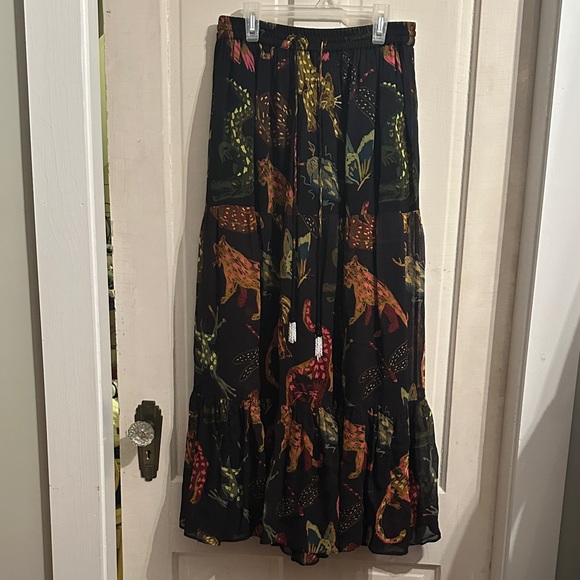 FARM Rio Black abstract jungle tiered full maxi skirt ONLY M - Picture 2 of 7